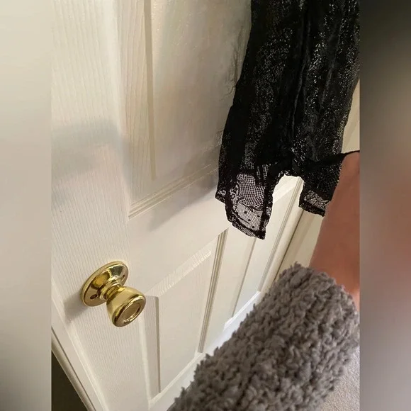 Victoria’s secret lace babydoll nightie size small lace up back NWOT - Picture 4 of 8